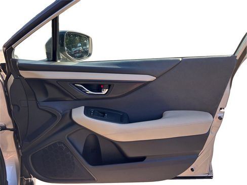 Used 2020 Subaru Outback Premium image 38