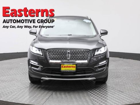 Used 2019 Lincoln MKC Select w/ Select Plus Package image 2