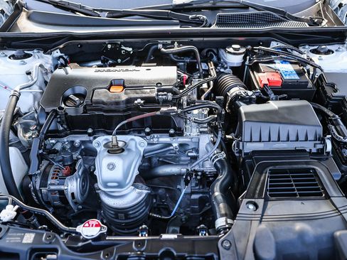 Certified 2024 Honda Civic Sport image 15