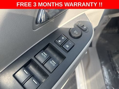 Used 2014 Honda Odyssey Touring image 11