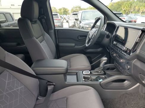 New 2026 Nissan Frontier SV w/ SV Convenience Package AWD/4WD image 32