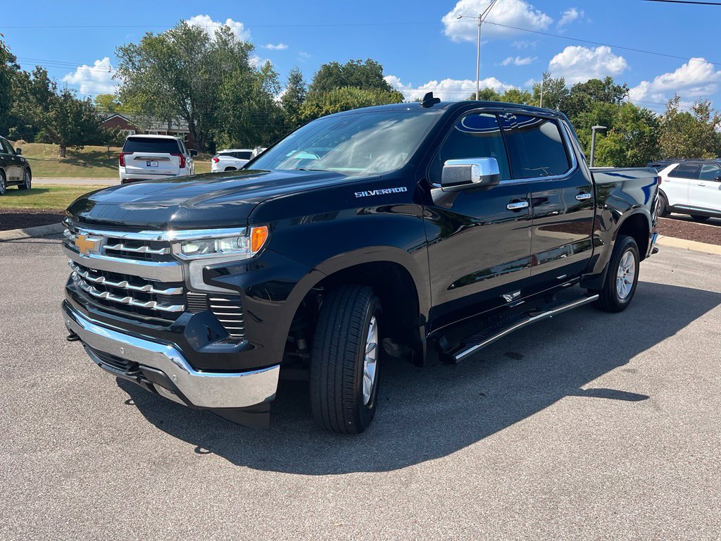 Used 2024 Chevrolet Silverado 1500 LTZ w/ LTZ Convenience Package II RWD image 3