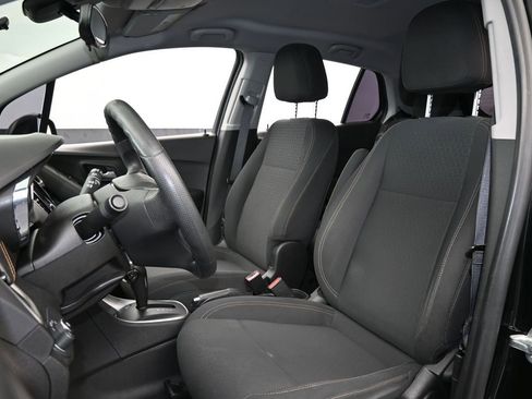 Used 2020 Chevrolet Trax LS image 10