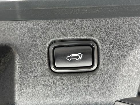 Used 2024 Kia EV6 Wind w/ Wind Technology Package AWD/4WD image 5