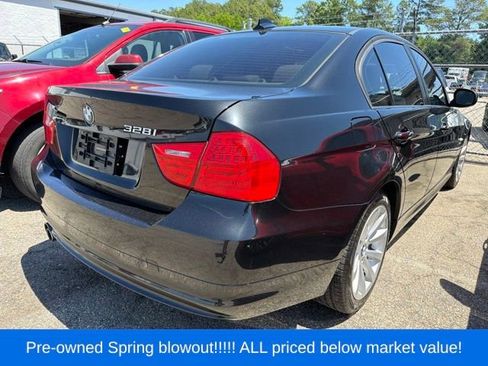 Used 2011 BMW 328i xDrive Sedan AWD/4WD image 7
