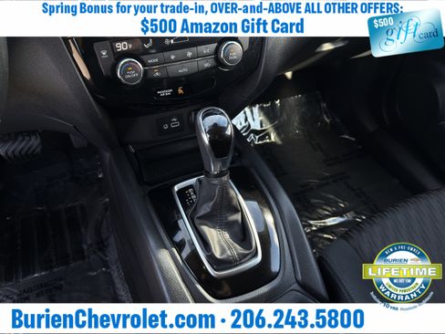 Used 2019 Nissan Rogue SV image 17