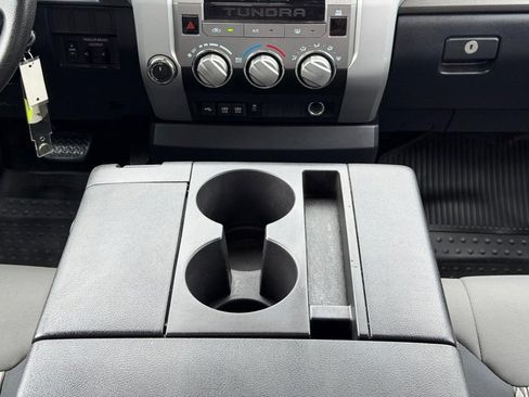 Used 2020 Toyota Tundra SR5 AWD/4WD image 14