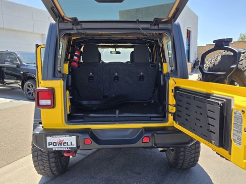 Used 2021 Jeep Wrangler Unlimited Rubicon AWD/4WD image 18
