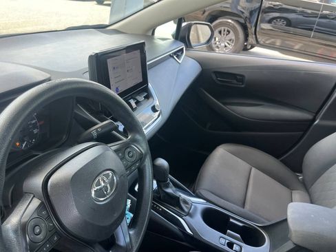 Used 2023 Toyota Corolla LE FWD image 10