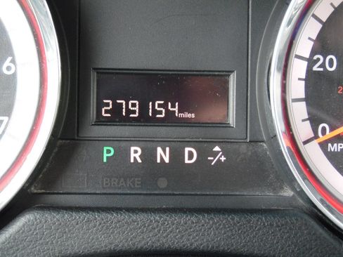 Used 2014 Dodge Grand Caravan SXT w/ UConnect Hands-Free Group image 36