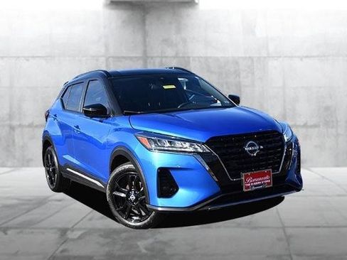 Certified 2024 Nissan Kicks SR image 2
