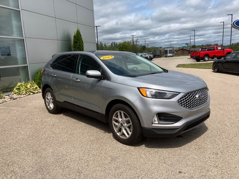 Used 2023 Ford Edge SEL w/ Convenience Package AWD/4WD image 7