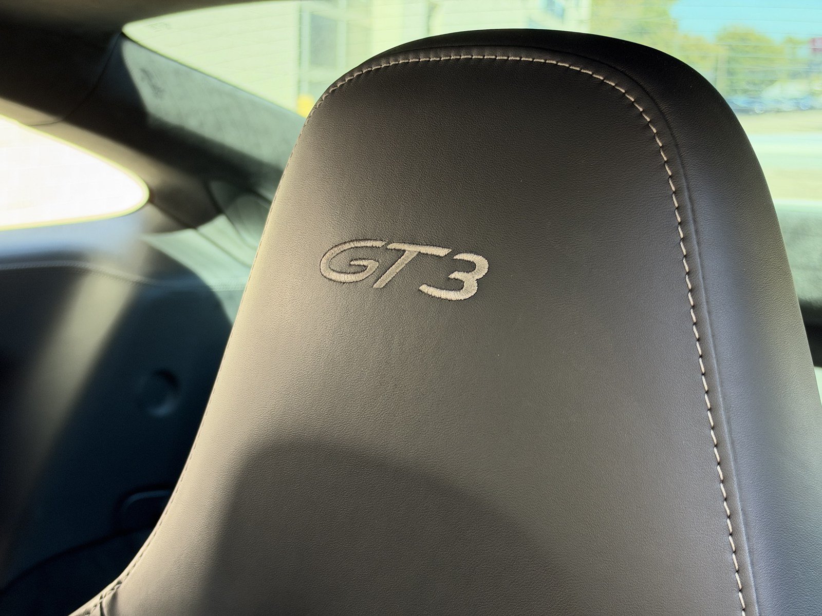 Used 2015 Porsche 911 GT3 RWD image 30