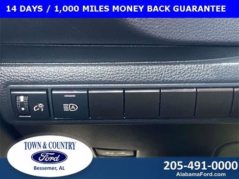 Used 2024 Toyota Corolla LE image 22