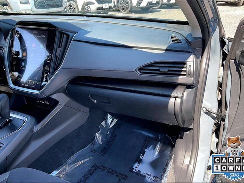 Certified 2025 Subaru Crosstrek 2.5i Premium AWD/4WD image 19