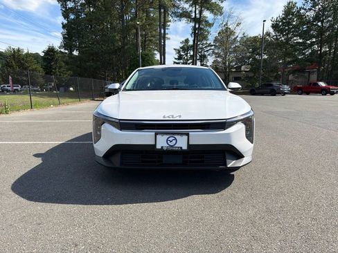 Used 2025 Kia K4 FWD image 3