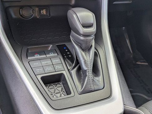 Used 2024 Toyota RAV4 LE image 19