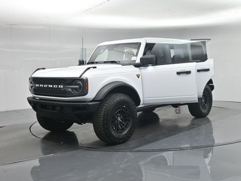 New 2026 Ford Bronco Badlands AWD/4WD image 31