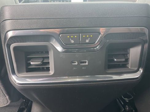 New 2026 GMC Sierra 1500 Denali Ultimate AWD/4WD image 16