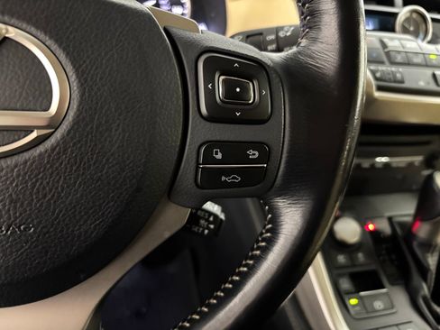 Used 2015 Lexus NX 300h FWD image 22