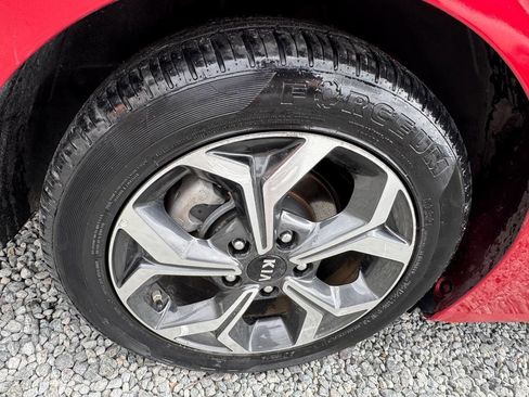 Used 2021 Kia Forte LXS FWD image 25