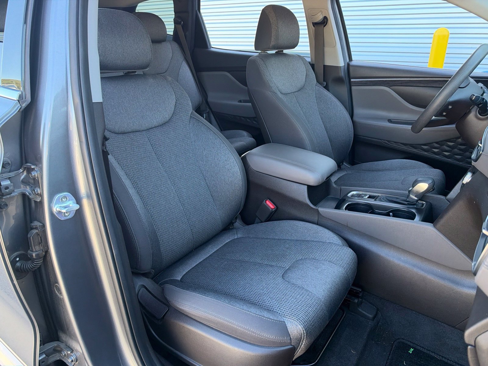 Used 2019 Hyundai Santa Fe SEL FWD image 35