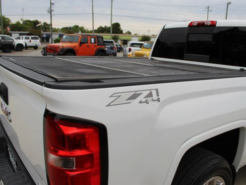 Used 2015 GMC Sierra 1500 SLT w/ SLT Crew Cab Value Package image 26