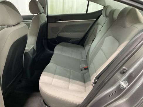 Used 2020 Hyundai Elantra SEL FWD image 20
