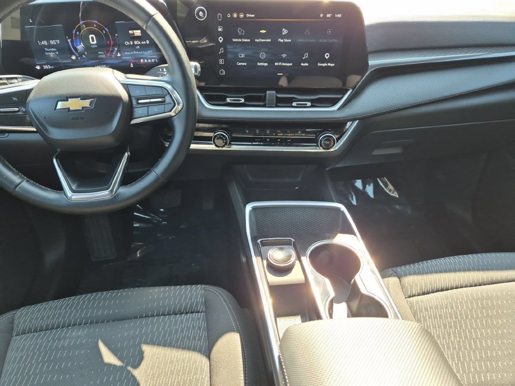 Used 2026 Chevrolet Equinox LT FWD image 23