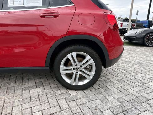 Certified 2019 Mercedes-Benz GLA 250 image 11