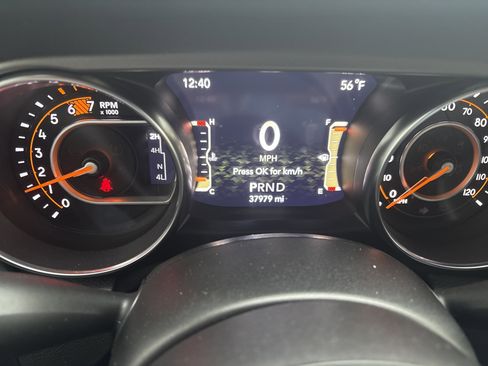 Used 2022 Jeep Wrangler Unlimited Sport w/ Sun And Sound Package image 24