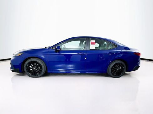 New 2026 Toyota Camry SE w/ Convenience Package image 5
