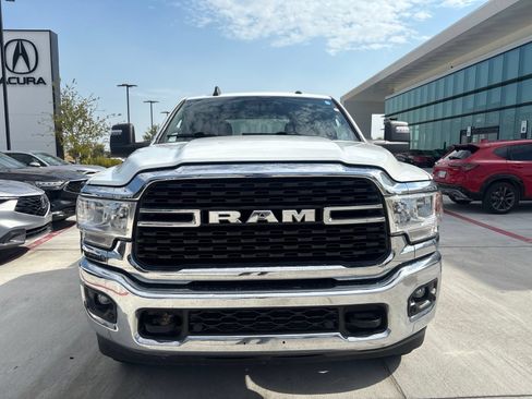 Used 2024 RAM 2500 Big Horn w/ Off Road Package AWD/4WD image 2