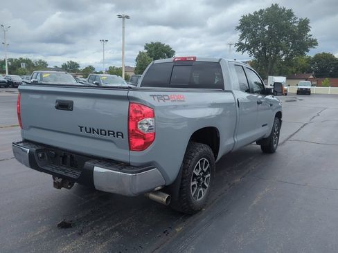Used 2018 Toyota Tundra SR5 w/ TRD Off Road Package AWD/4WD image 9