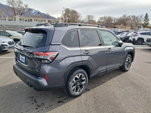 New 2026 Subaru Forester Premium AWD/4WD image 3