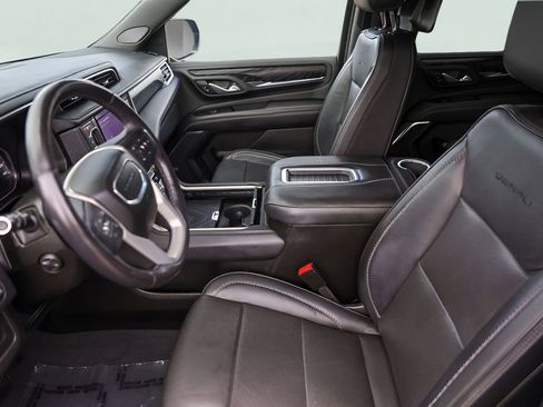 Used 2021 GMC Yukon Denali AWD/4WD image 12