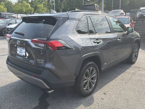 Used 2022 Toyota RAV4 Limited AWD/4WD image 7