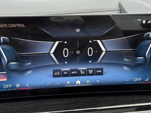 New 2026 BMW X5 xDrive40i w/ Executive Package image 24