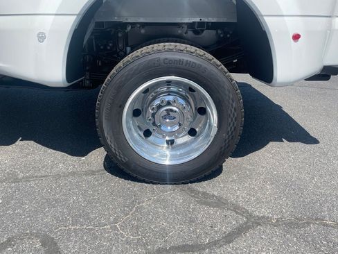 New 2026 Ford F450 Platinum w/ FX4 Off-Road Package AWD/4WD image 38