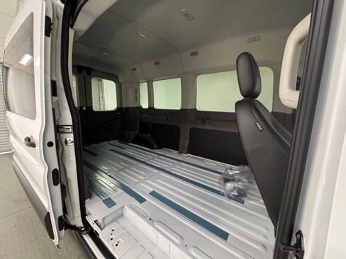New 2026 Ford Transit 350 XL image 5