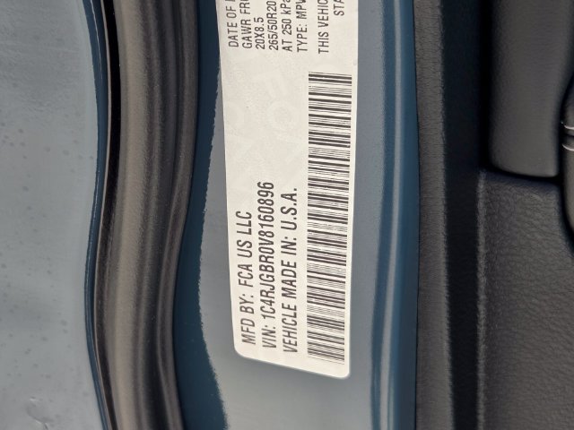 New 2027 Jeep Grand Cherokee Limited RWD image 32