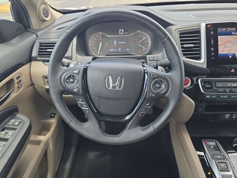 Used 2020 Honda Ridgeline RTL-E image 10