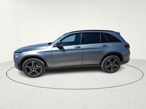 Used 2022 Mercedes-Benz GLC 300 4MATIC image 3