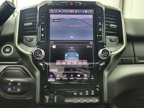 New 2026 RAM 2500 Big Horn AWD/4WD image 23