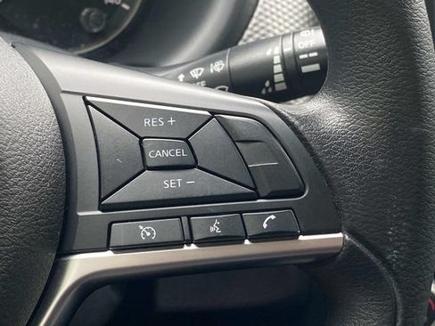 Used 2020 Nissan Kicks SV FWD image 19