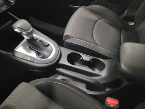 Used 2023 Kia Forte LXS image 26