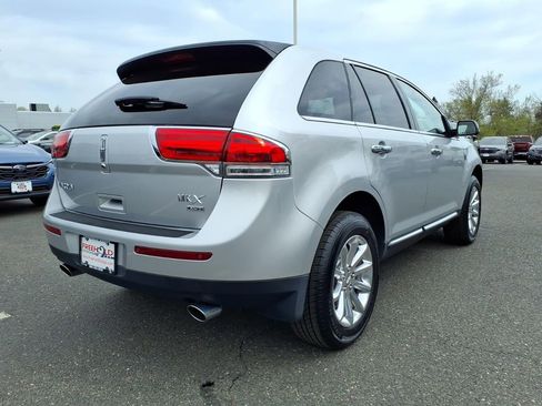 Used 2015 Lincoln MKX AWD w/ Equipment Group 101A image 18