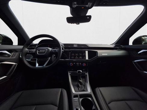 New 2025 Audi Q3 2.0T Premium w/ Convenience Package AWD/4WD image 19
