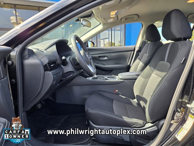 Used 2025 Nissan Sentra SV FWD image 9
