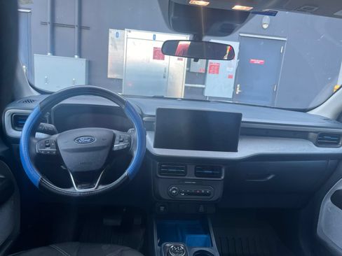 Used 2025 Ford Maverick XLT w/ Equipment Group 301A AWD/4WD image 5